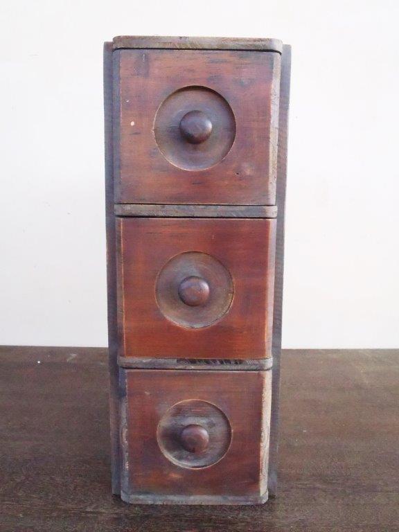 Wooden 3 Drawer Cabinet